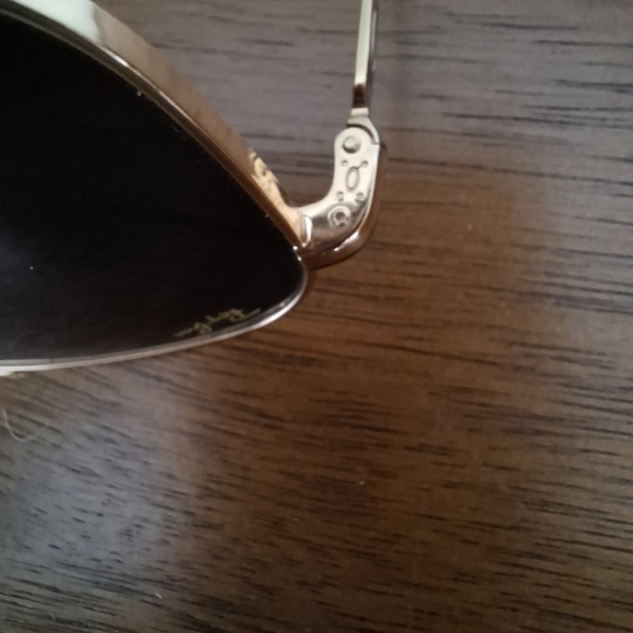 Ray-Ban New Caravan 3636 Gold Frames Green G-15 Lenses EUC - Picture 7 of 16